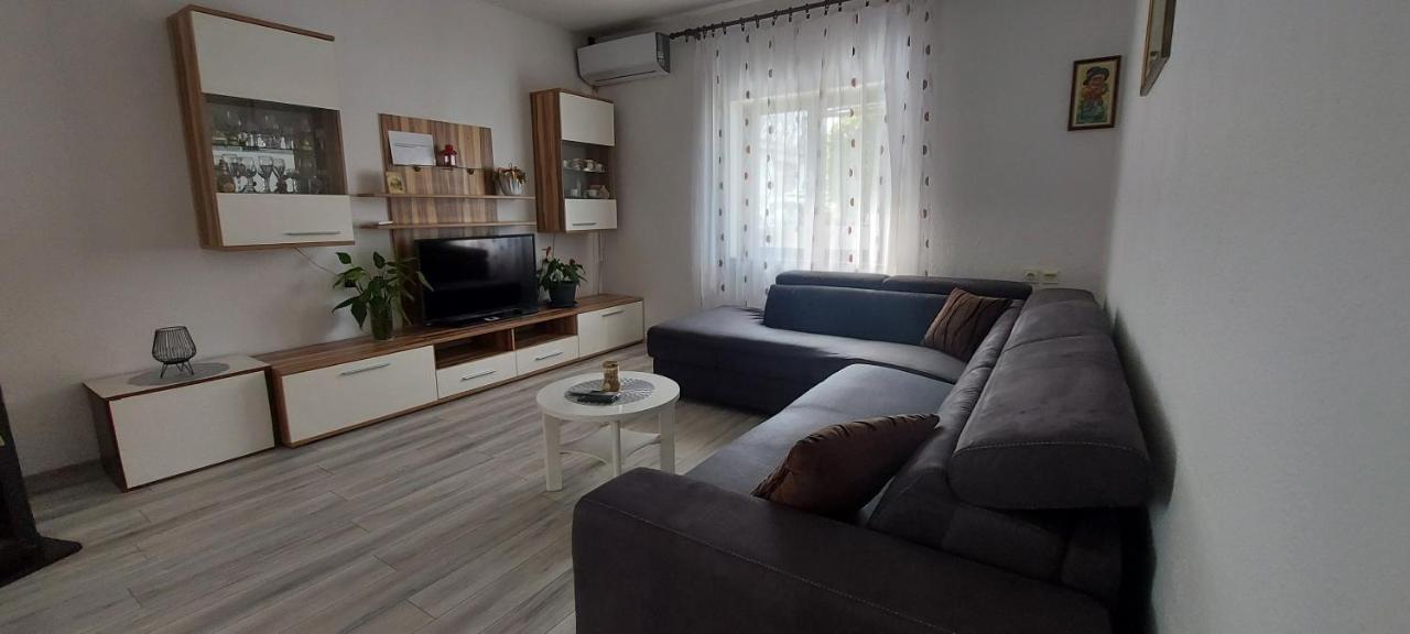 Apartment Nereo Zengg Kültér fotó